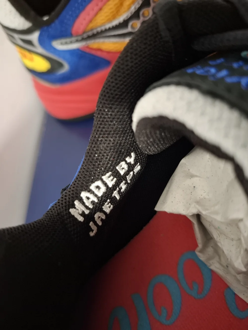 Saucony Kids Yellow, Blue & Pink Multicolor Sneakers